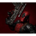 DEADPOOL 1/6TH MARVEL COLLECTIBLE STATUE
