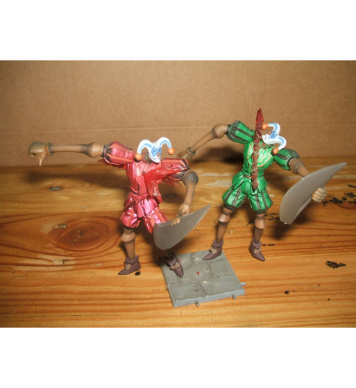 DEVIL MAY CRY MINI ACTION FIGURE SERIES 1 - MARIONETTE RED & GREEN